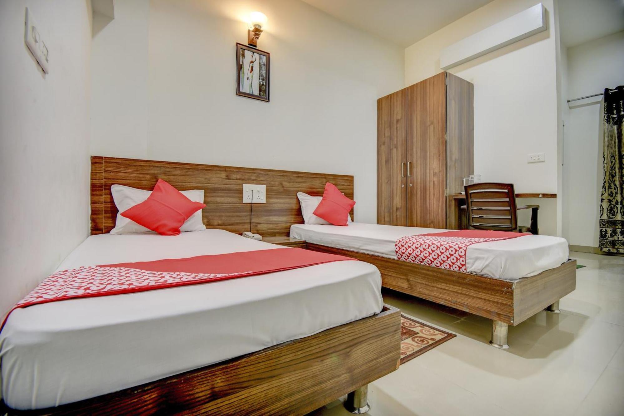 Hotel O Plus Corporate One Khapa  Екстер'єр фото