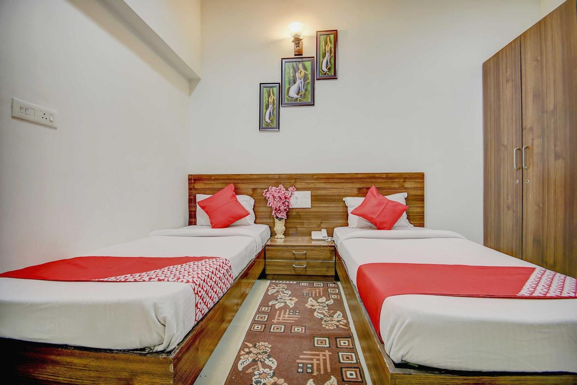 Hotel O Plus Corporate One Khapa  Екстер'єр фото