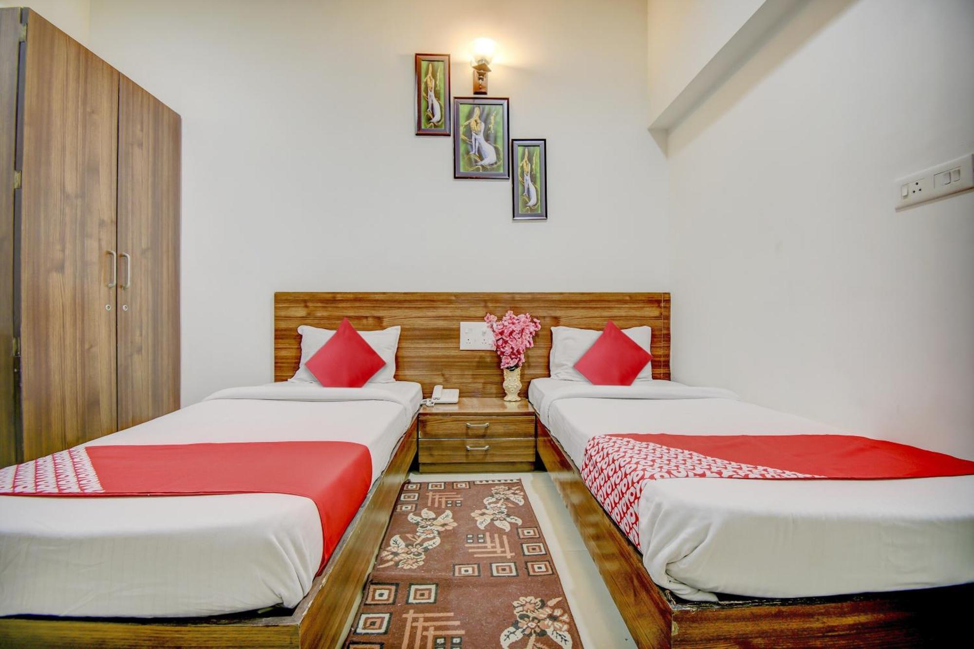 Hotel O Plus Corporate One Khapa  Екстер'єр фото
