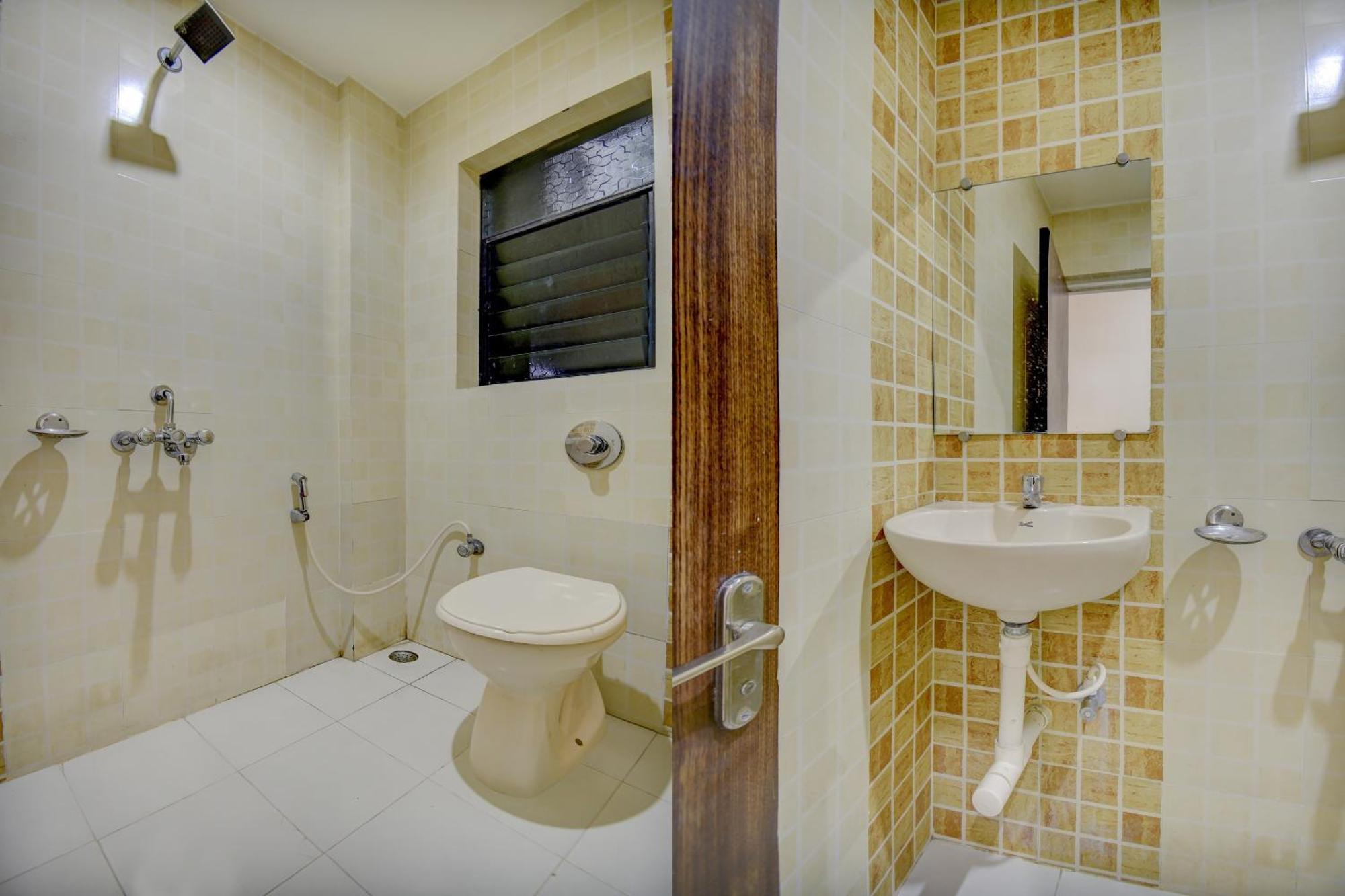 Hotel O Plus Corporate One Khapa  Екстер'єр фото