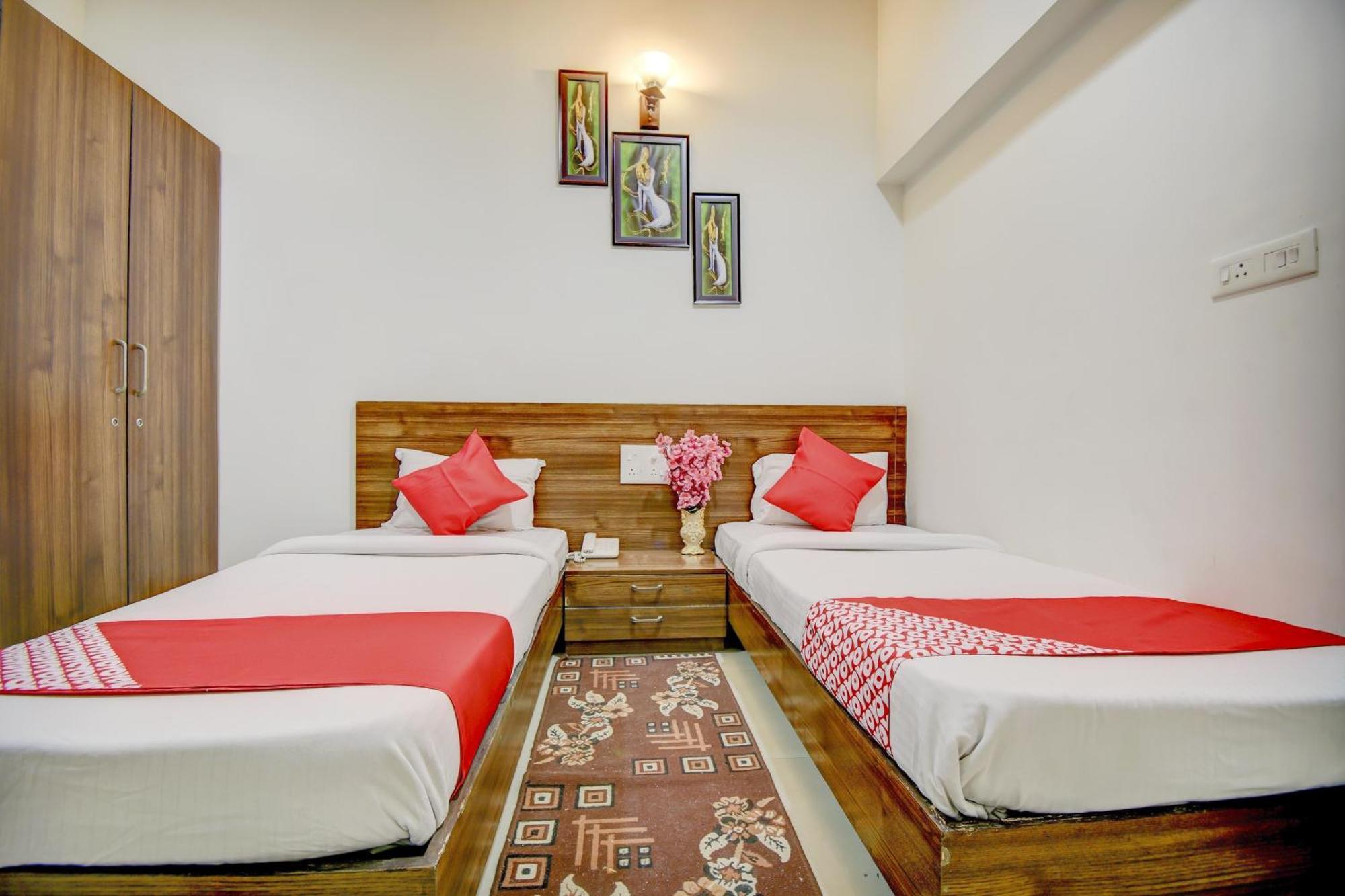 Hotel O Plus Corporate One Khapa  Екстер'єр фото