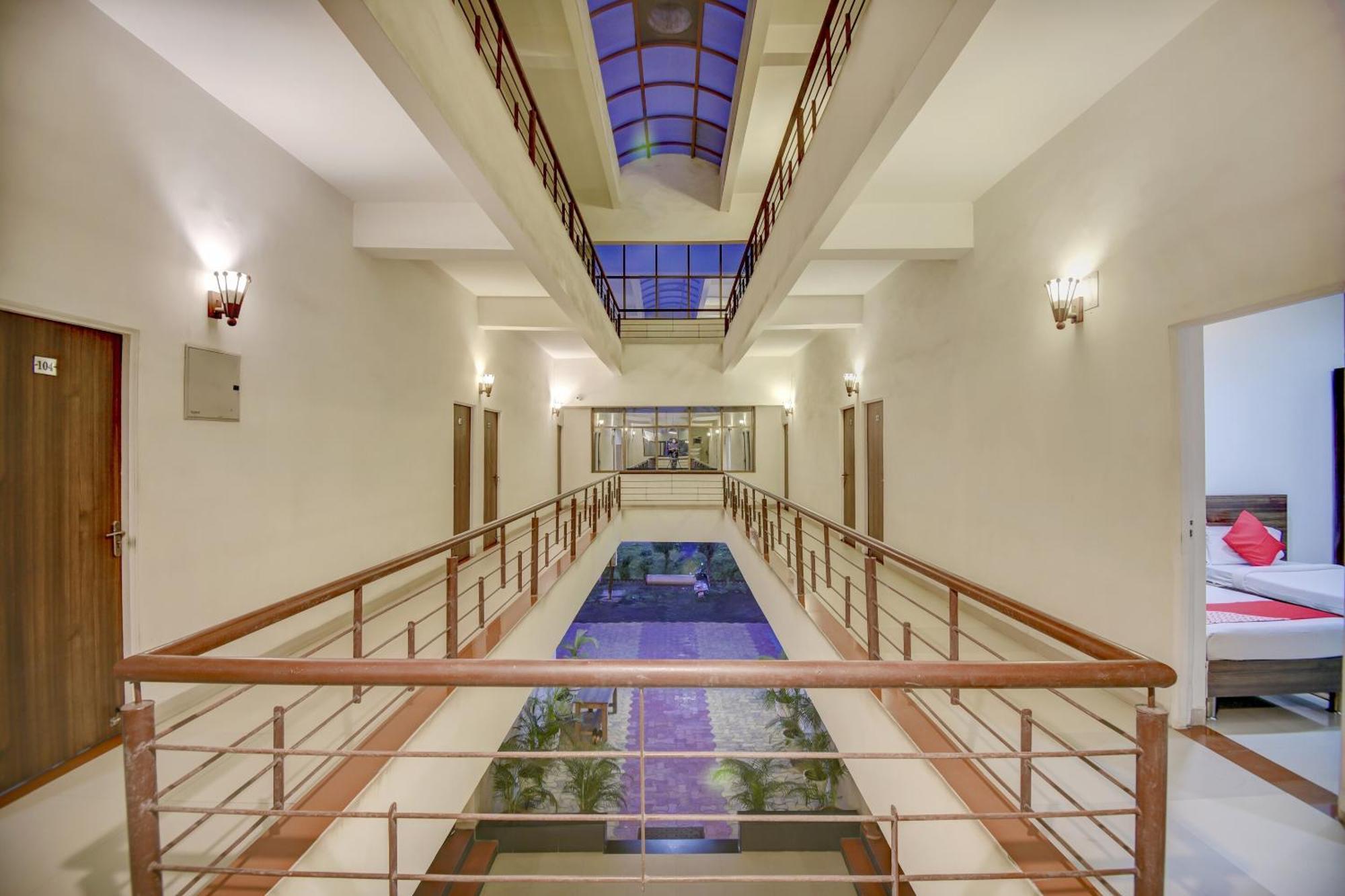 Hotel O Plus Corporate One Khapa  Екстер'єр фото