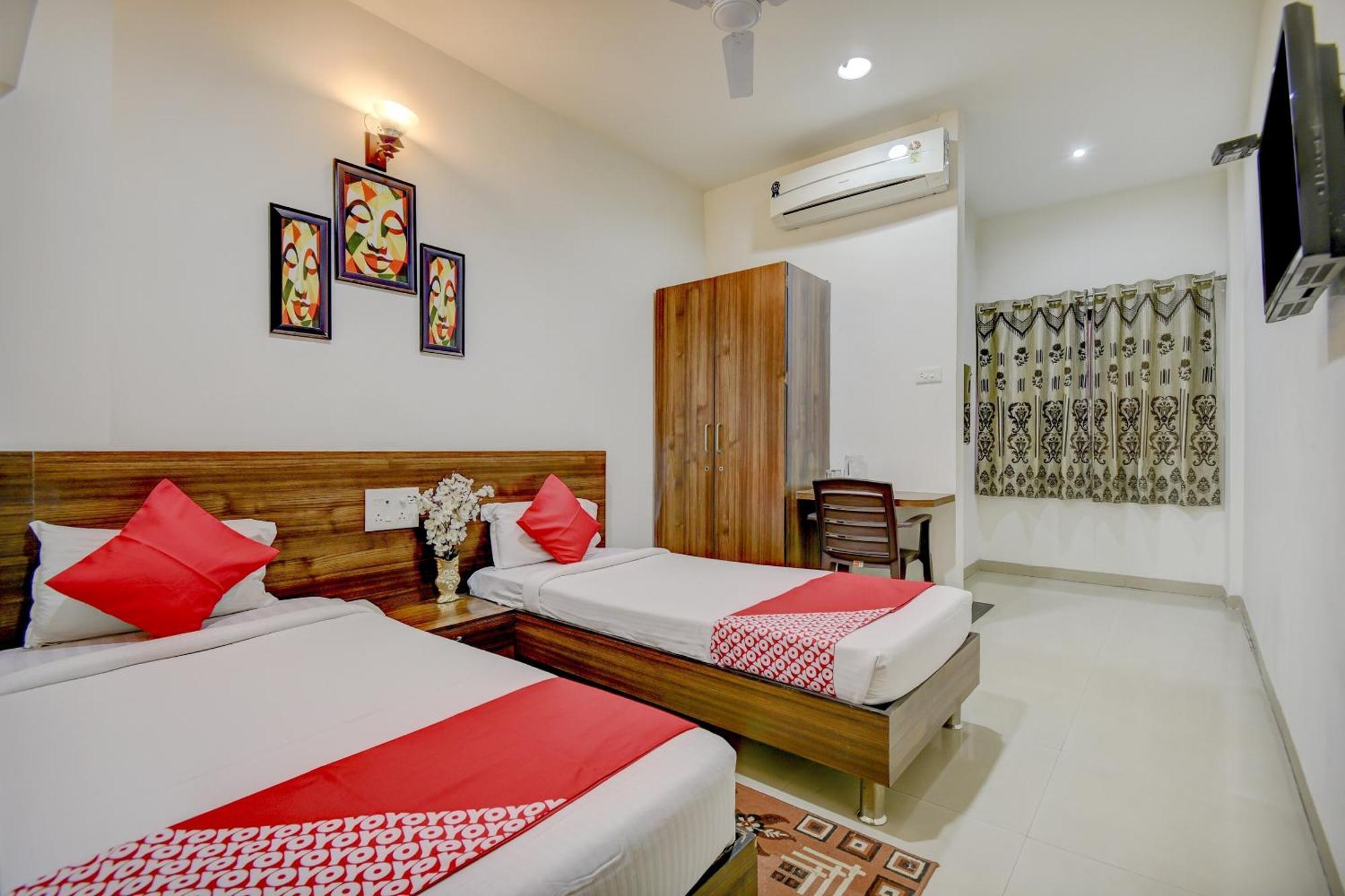Hotel O Plus Corporate One Khapa  Екстер'єр фото