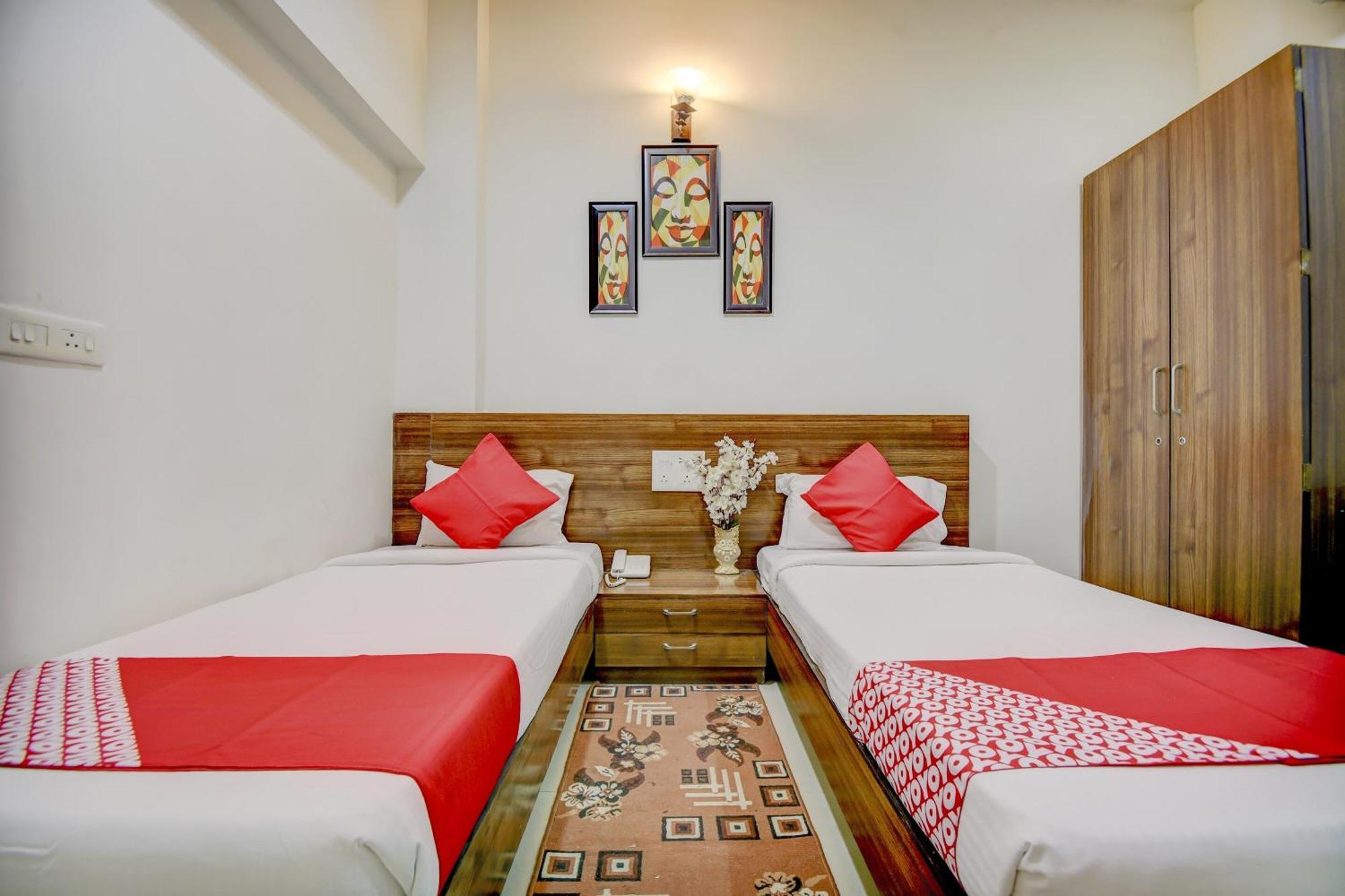 Hotel O Plus Corporate One Khapa  Екстер'єр фото