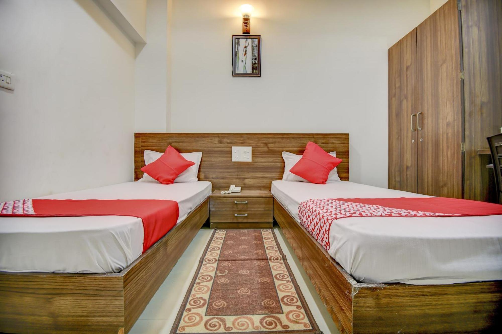 Hotel O Plus Corporate One Khapa  Екстер'єр фото